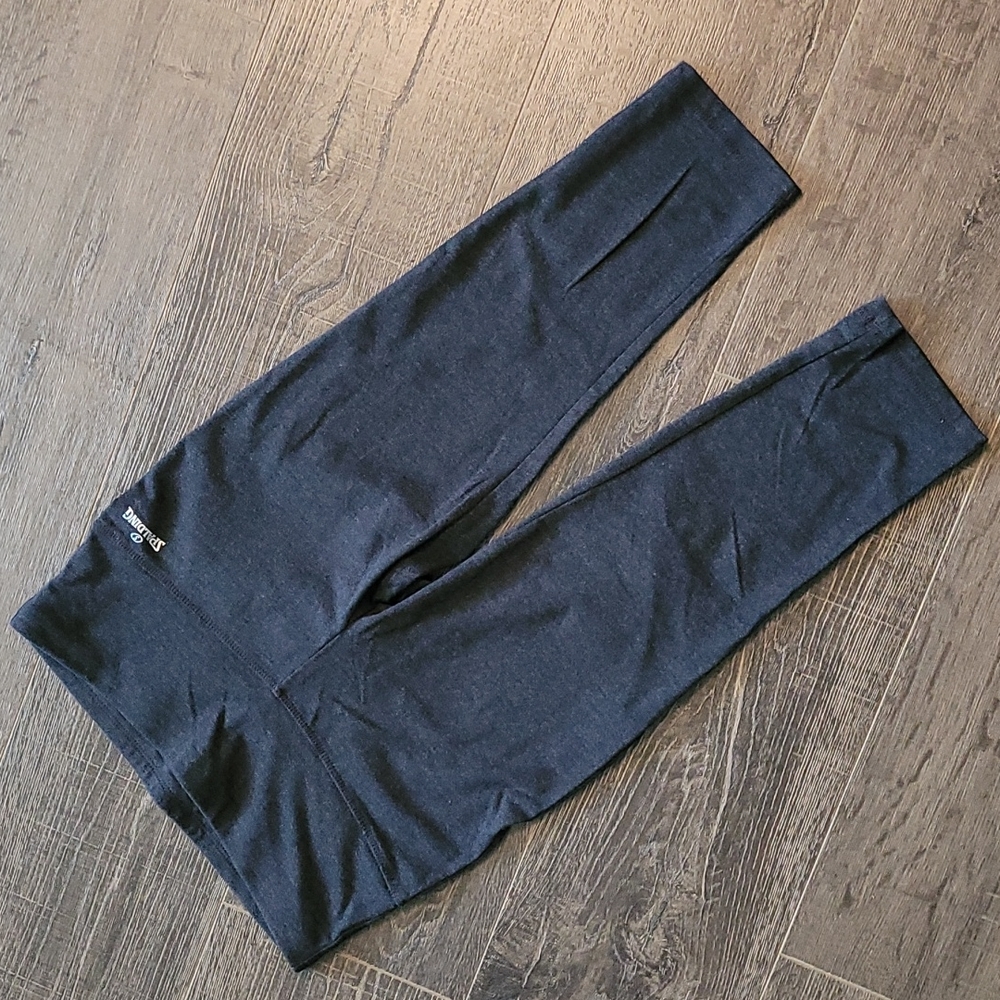 Spalding Capri Leggings Size Small